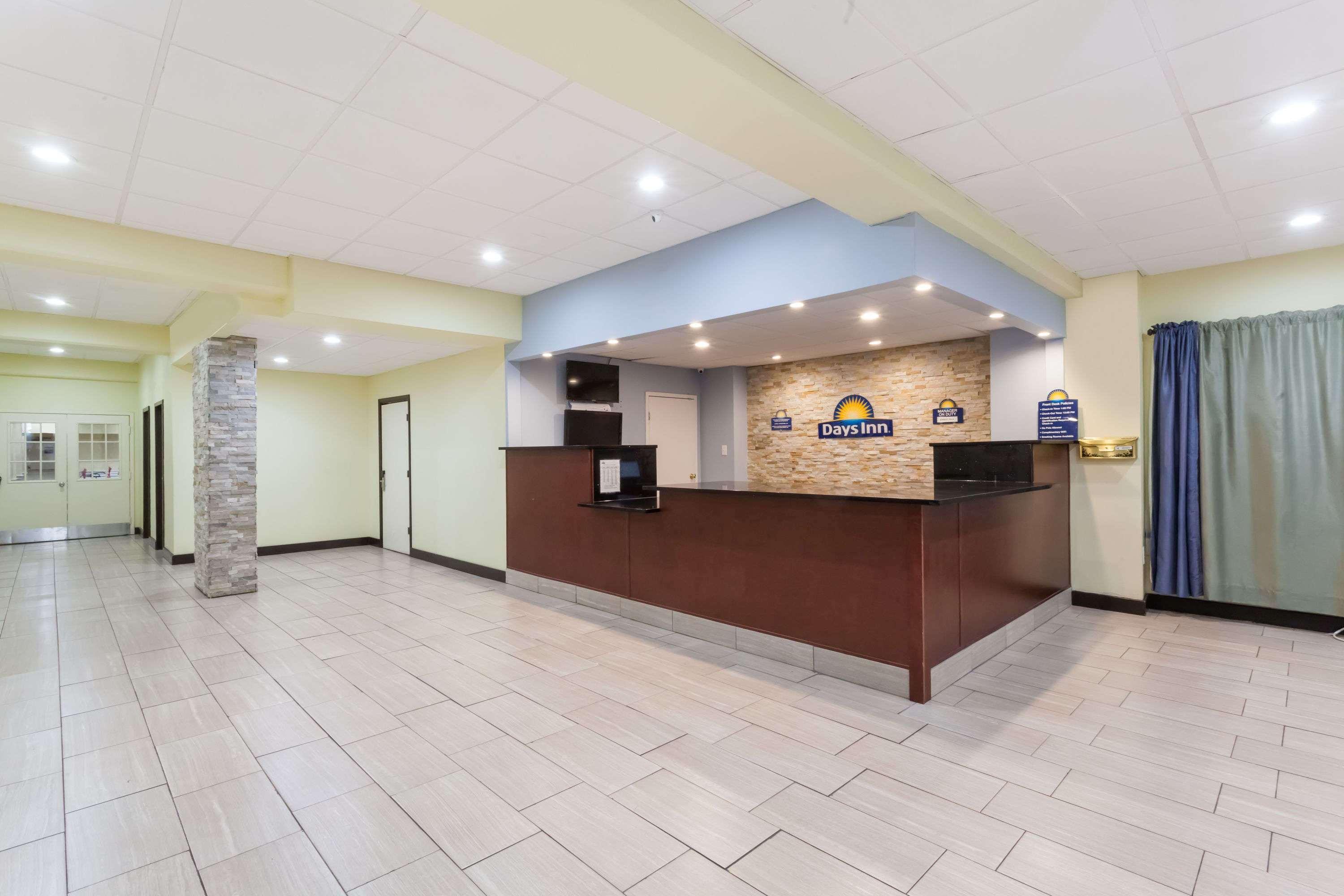 Comfort Inn Philadelphia International Airport West Chester Exterior foto